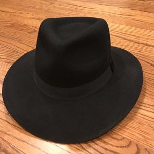 Biltmore for Madewell black fedora hat
